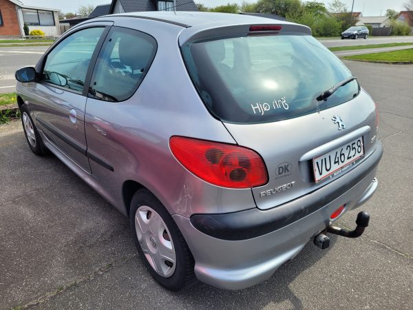 Peugeot 206 1,4 i - Image 4